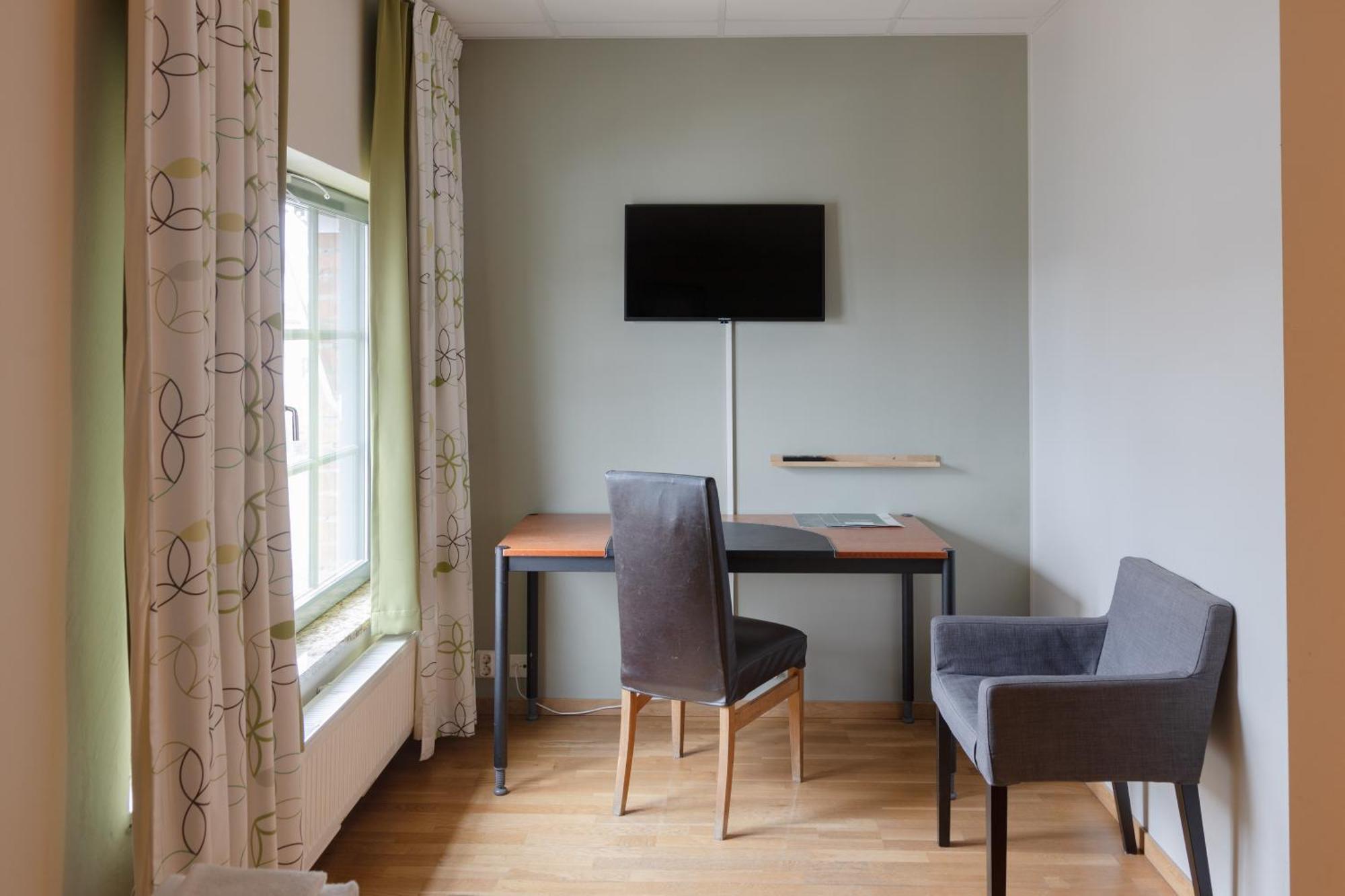 וסטרוס Hotell Valsaren מראה חיצוני תמונה